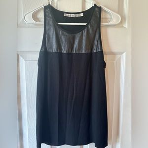 Hunter Bell Tank